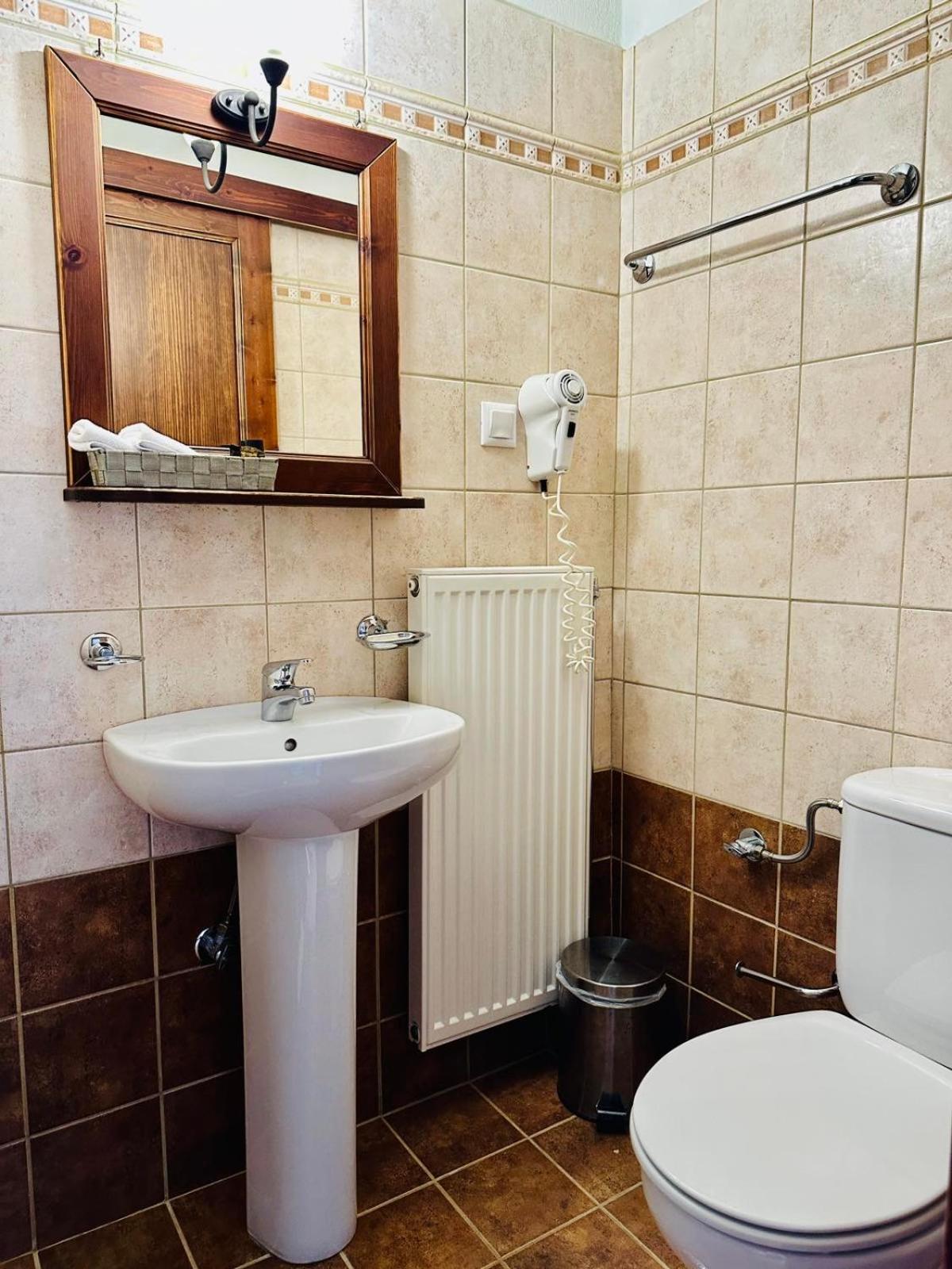 Stilvi Hotel Tsagarada Bagian luar foto